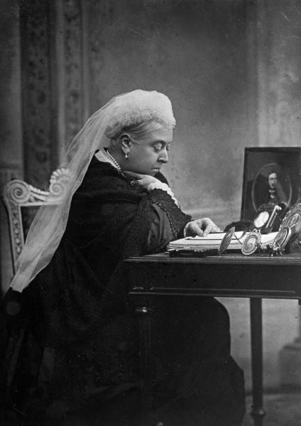 Королева Виктория, 1892 год